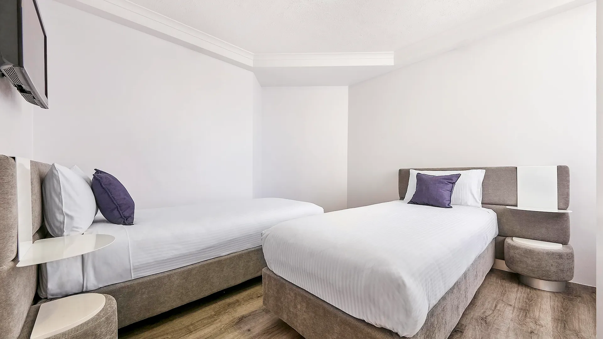 Novotel Surfers Paradise Голд-Кост 4*,  Австралия