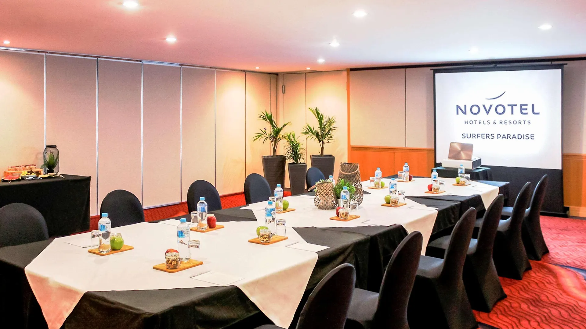 Novotel Surfers Paradise Голд-Кост Австралия