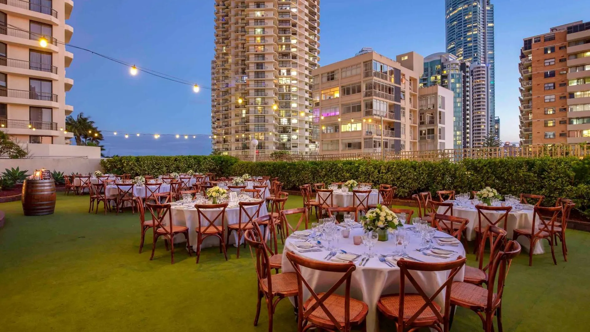 Novotel Surfers Paradise Голд-Кост 4*,  Австралия