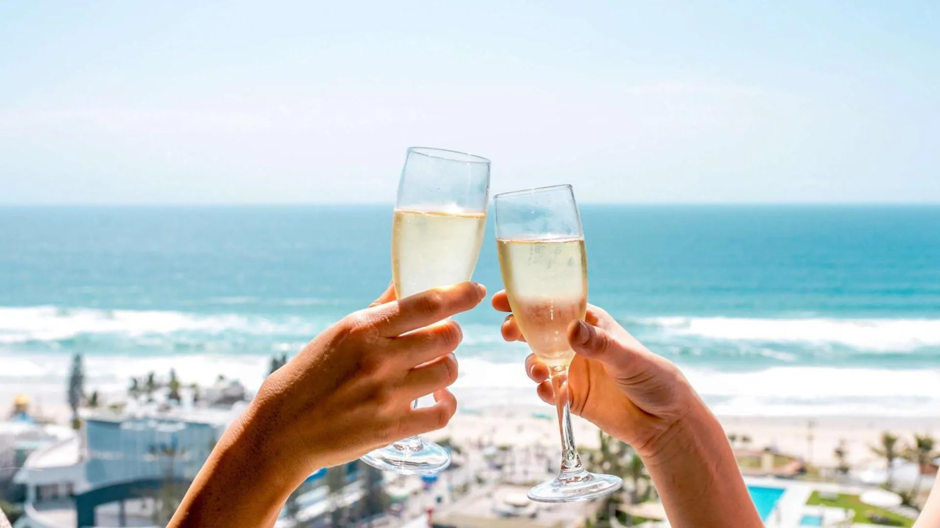 Отель Novotel Surfers Paradise Голд-Кост